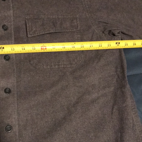 L.L. Bean Chamois Shirt - Picture 7 of 9